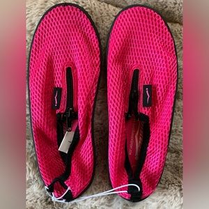 Kids wave runner water shoes
